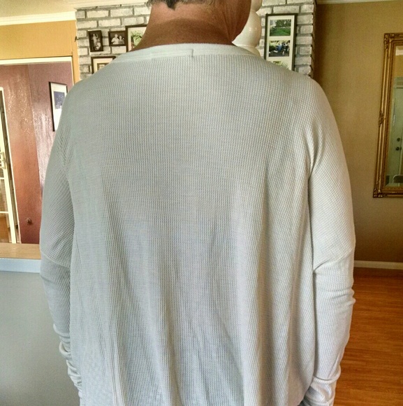 ~SOLD~ Wildfox long sleeve thermal - Picture 3 of 4